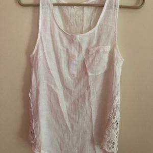 WHITE SUMMER BLOUSE